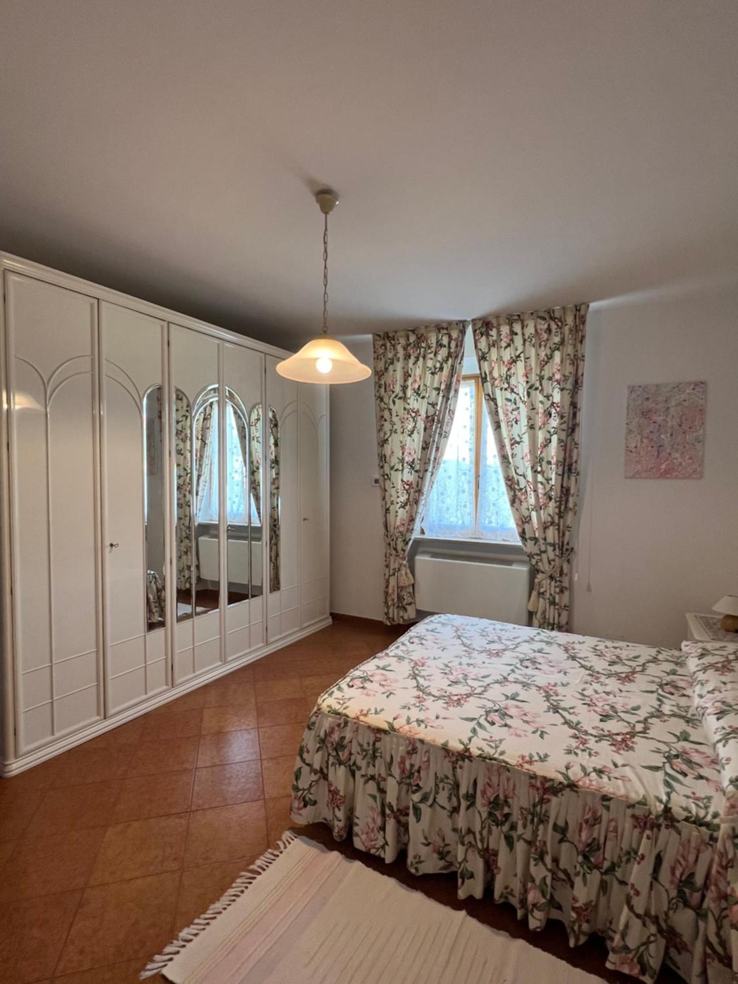 Apartamento La Casa Di Montelonti Poggibonsi Exterior foto